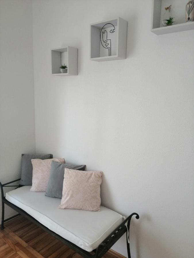 Deny Apartamento Zaboric Exterior foto